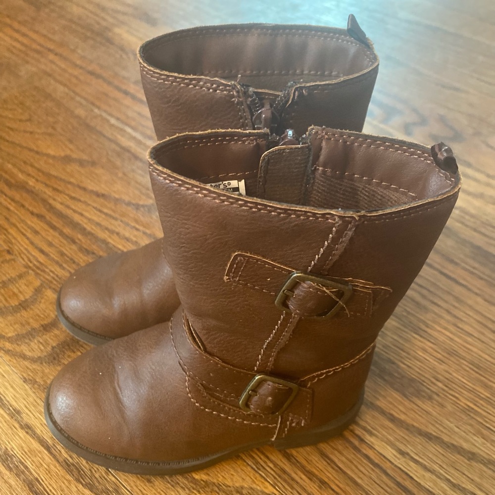 Carter’s riding boots